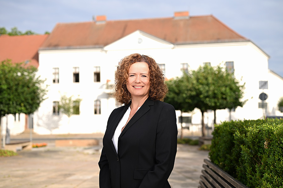 Stefanie Gebauer kandidiert für FREIE WÄHLER in Kremmen als Bürgermeisterin
